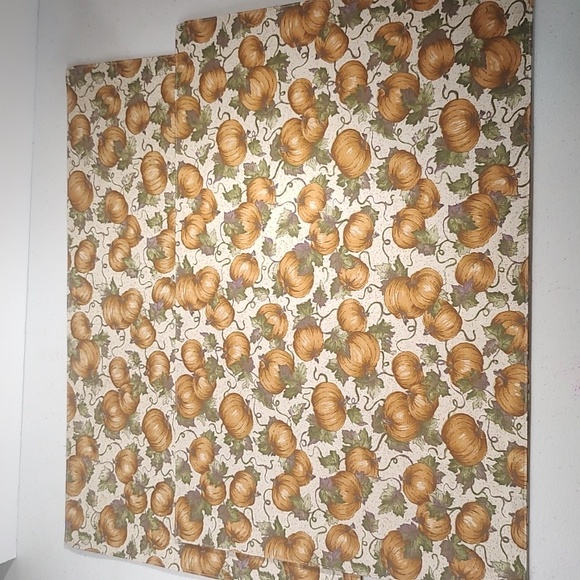 Longaberger Set Of 2 Placemats In Pumpkin Patch Fabric Reversible - Picture 4 of 4